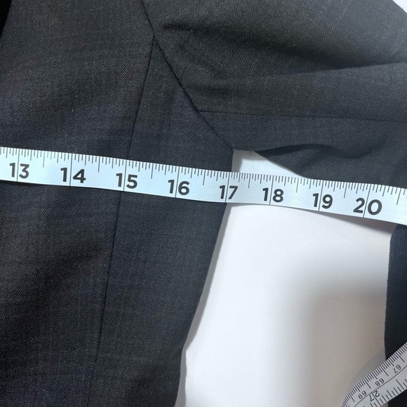 Saks Fifth Avenue Signature Wool Suit Jacket Blazer Black Tweed Size 2 Business - Picture 12 of 15